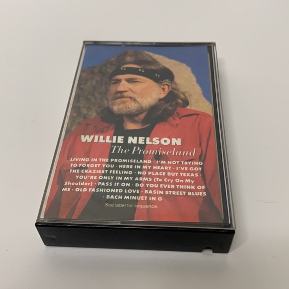 Cassette Tape | Willie Nelson The Promiseland | CBS Columbia Records 1986 Music - Picture 2 of 6